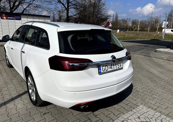 Opel Insignia cena 40000 przebieg: 206000, rok produkcji 2016 z Gdańsk małe 436